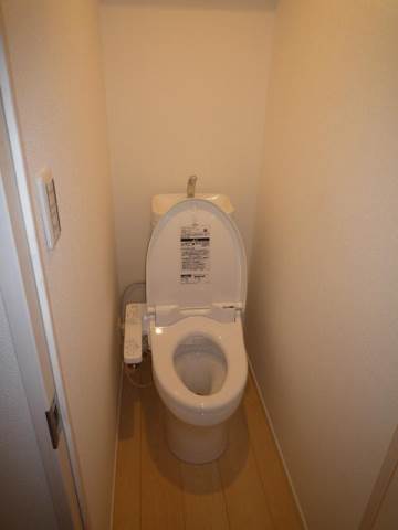 パインズデフィⅢ2階 トイレ