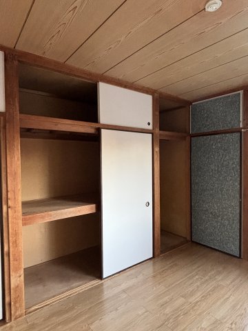箕輪テラスＣ棟 収納