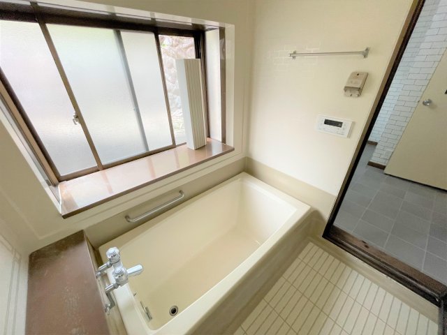 伊勢原桜台戸建 お風呂