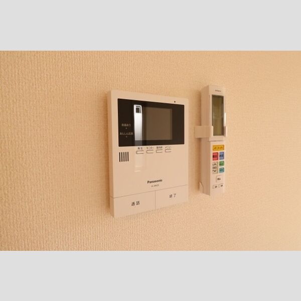 ソレイユ三原台　C201号室 TVモニタホン