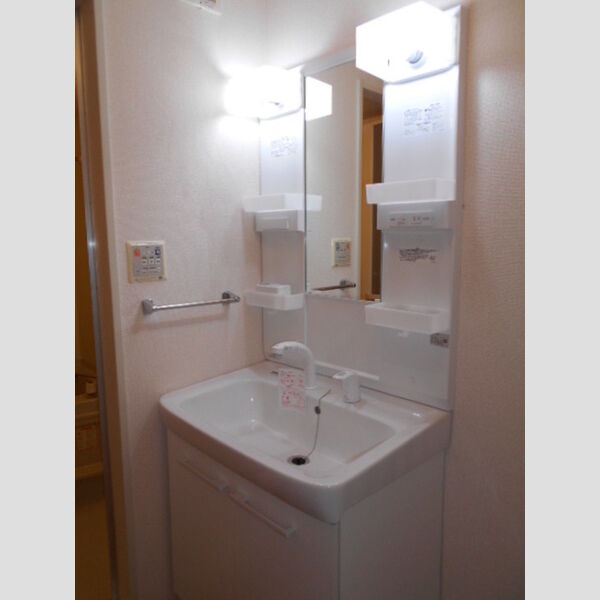 エスポワール203号室 洗髪洗面化粧台