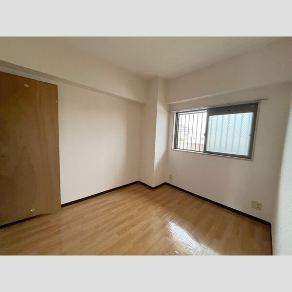 エクセルハイム海宝201号室 洋室