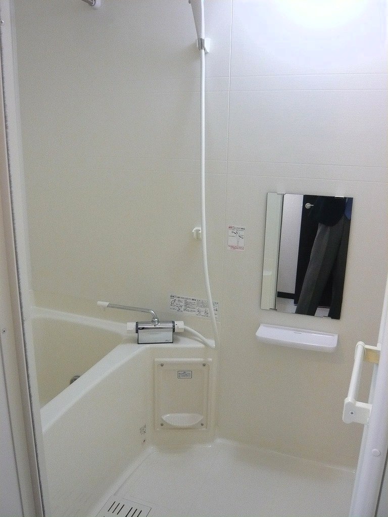 レオネクストブルージュ108号室 お風呂