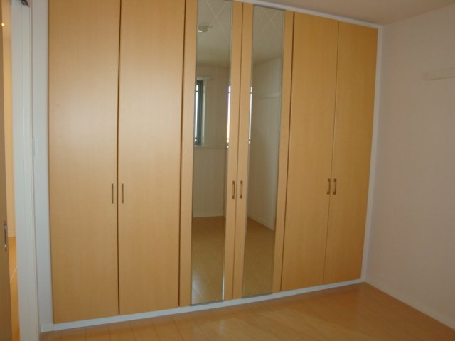 ベルデメゾン 洋室③