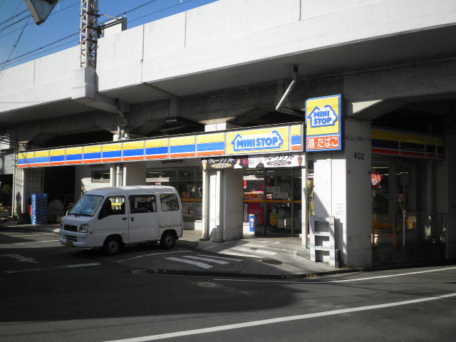 パルコート西荻0102号室 ミニストップ南荻窪3丁目店