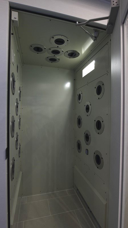 アジールコフレ中野坂上9階 エアーシャワー室