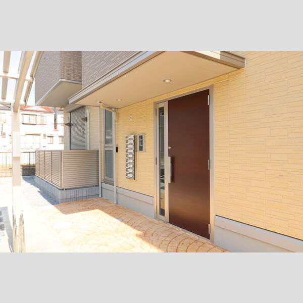 メゾンさくら オートロック付エントランス