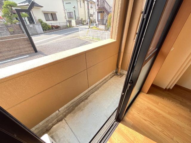 リヴィエール102号室 ベランダ