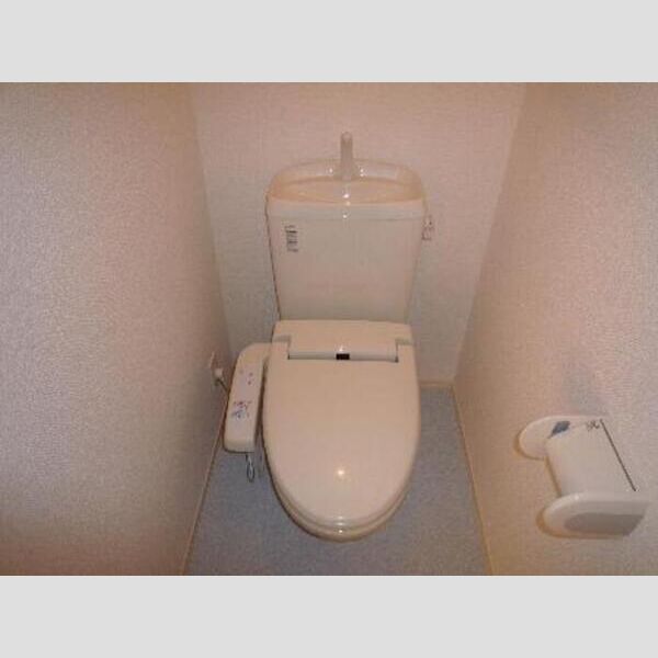 ディアコート名月201号室 温水洗浄便座トイレ