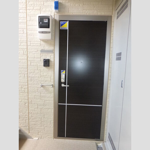 シュピナート202号室 玄関