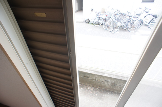 ハイツ近藤 シャッター付き