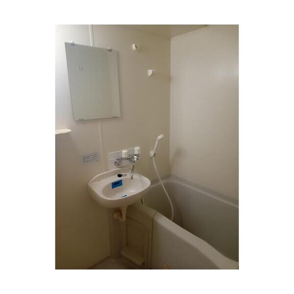 ロリエ笹塚1302号室 同建物別部屋の参考画像