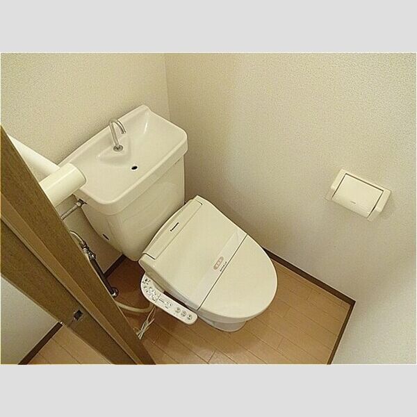 セント・トーマス 温水洗浄暖房便座