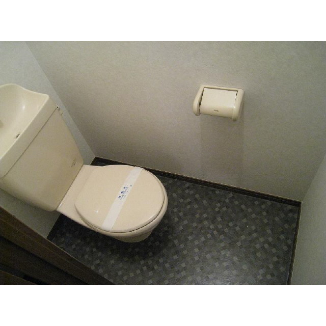 アムール 大平 内観