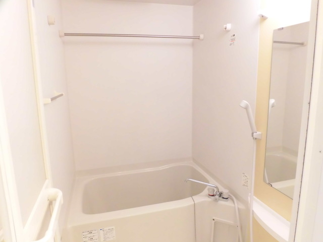 ＹＯＫＯＨＡＭＡ　ＡＲＴ　ＨＩＬＬＳ　ＺＥＲＯ 402号室の写真になります