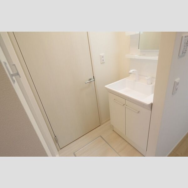 ブエナ カーサ 洗面室