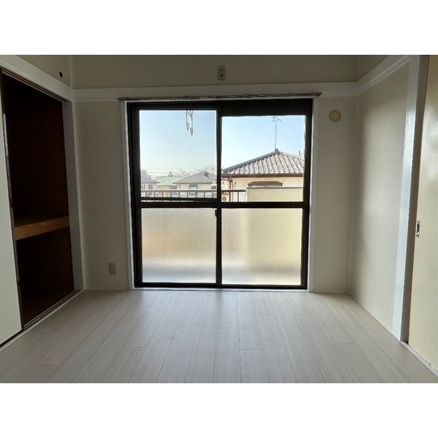 第2春実マンション リビング