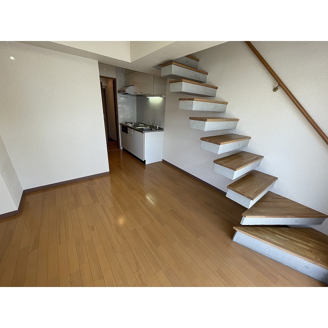 メゾンヌーヴェル リビング