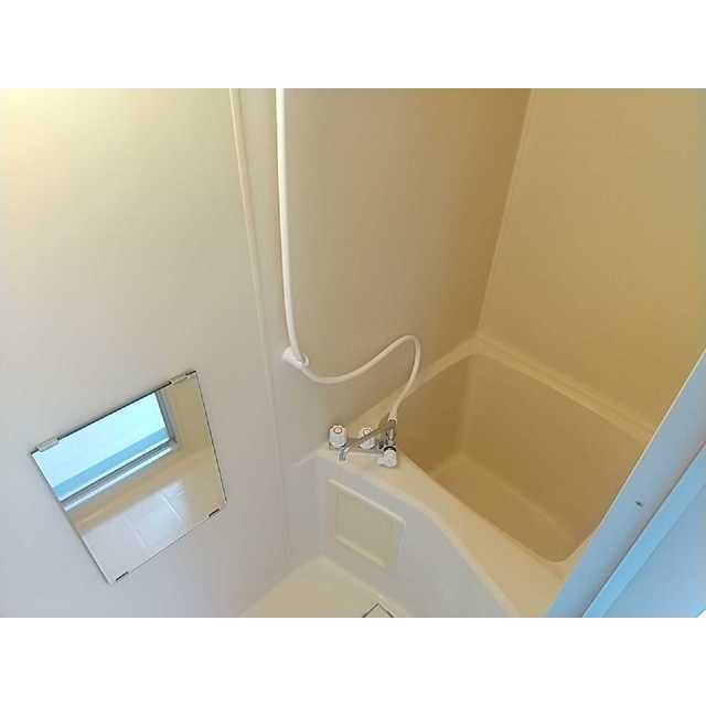 ジェネラスコート303号室 お風呂