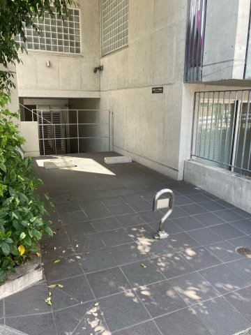 アプリーレ赤坂309号室 1台　平置き　月額44,000円税込