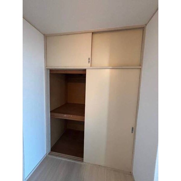 コーポオークフォーレ 収納