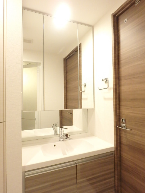 ガーラ・ヴィスタ練馬 独立洗面台