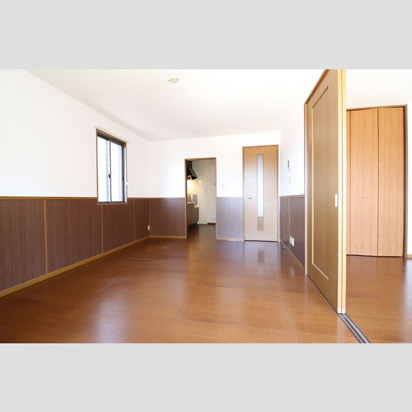 トライ・コート　Ⅲ ★リビング12帖★