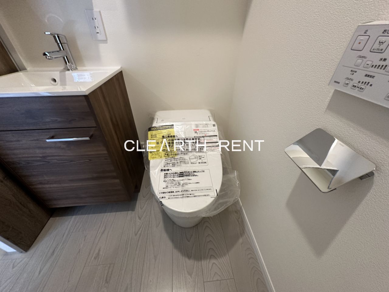 ＳＵＭＩＫＡ102号室 ☆【新築アパート】メゾネットタイプ/ロフト付き☆