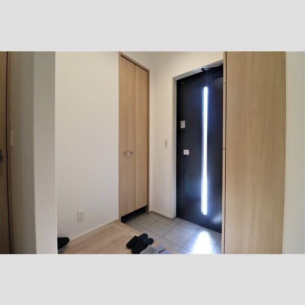 イリス　D棟 玄関