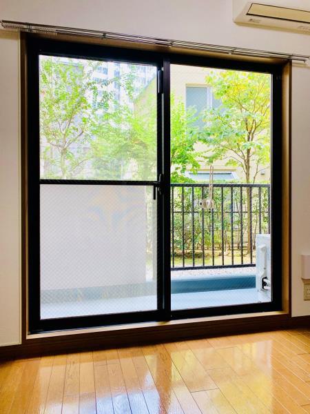 メゾンベール南麻布1階 リビング