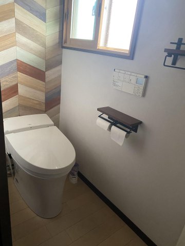 KAMIYAMAスリー トイレ