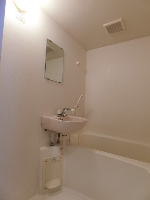 ドミール鷹ノ台 洗面