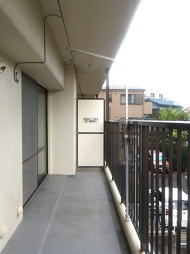 モアコート和光2階 バルコニー　※2025年9月撮影