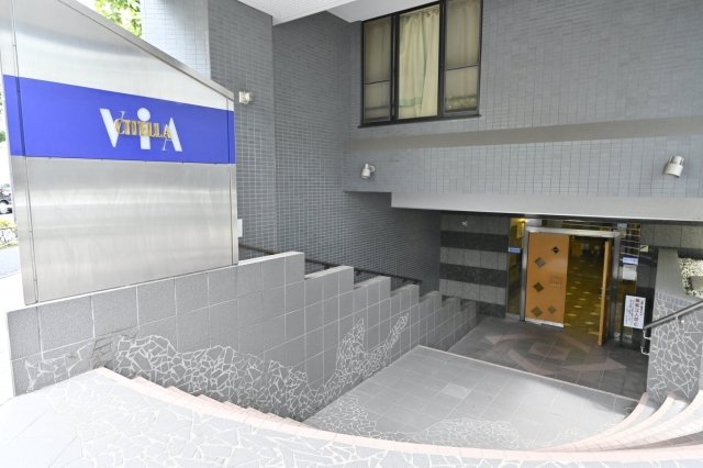 ヴィア・シテラ新宿 エントランス