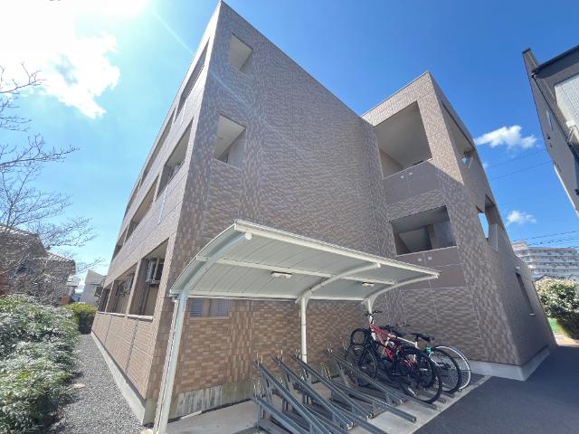 エムネージュ薬円台 外観写真（昼）