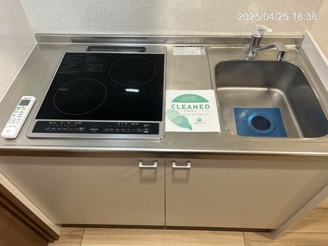 アーバンフロント秋葉原 システムキッチン（2口IHコンロ）