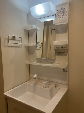 CIEL稲毛 スペースが確保できる洗面所です