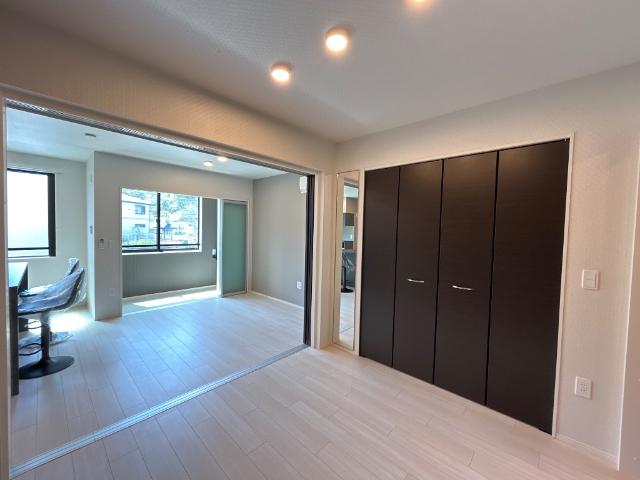 レヴメゾン神山五番館202号室 洋室（イメージ）