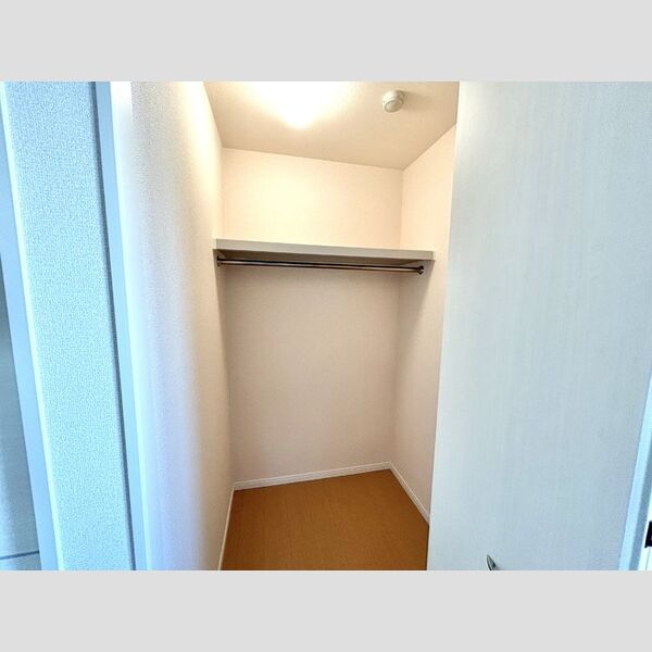 La Casa　Ⅰ ウォークインクローゼット