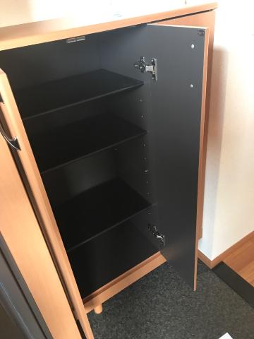 ガーデンヒルズNAKAYAMA壱番館203号室 下足箱開放時