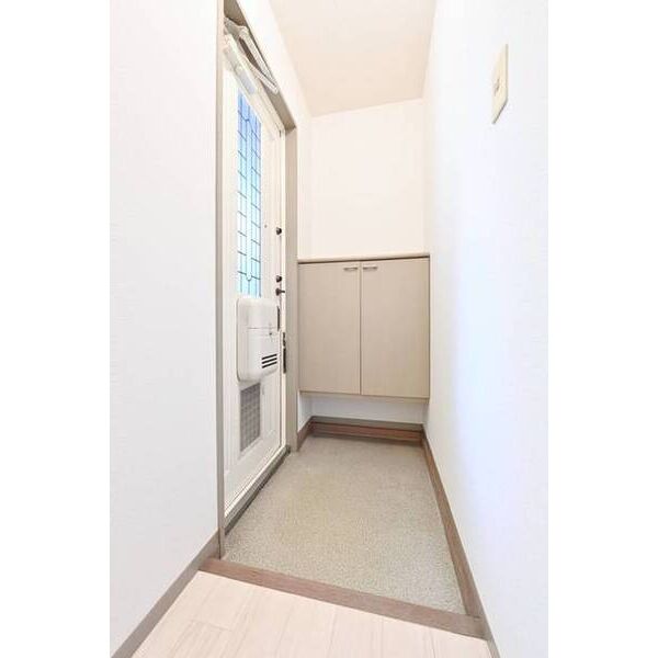 ピア・フォンテーヌ 玄関