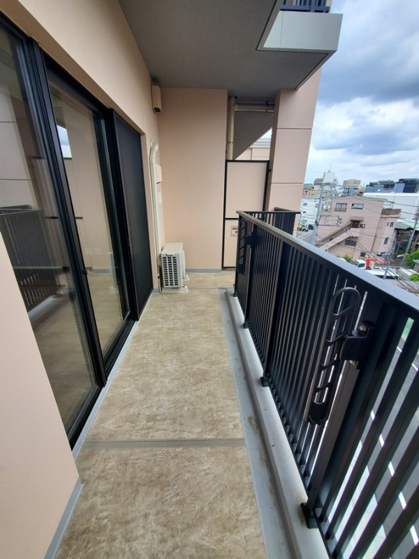 maison chrolo4階 バルコニー