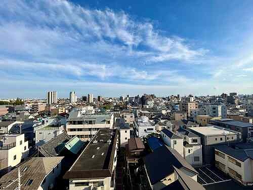 プレシス小岩ヴェルデ8階 居室からの眺望