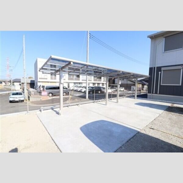 アローパルク 駐輪場