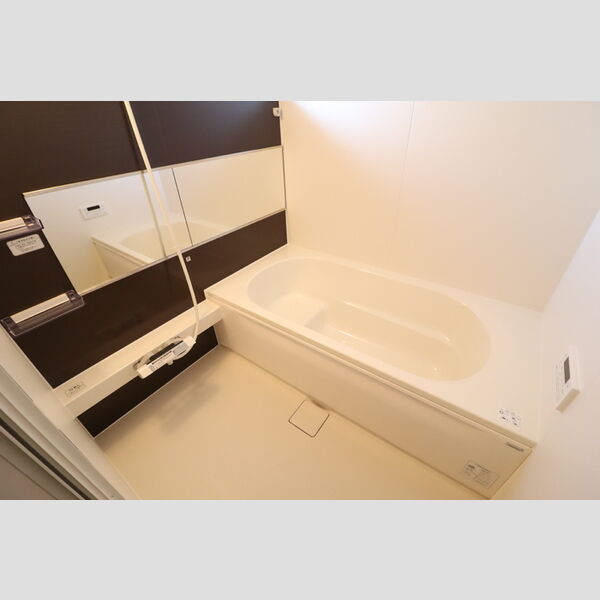 ヴァンベール205号室 浴室