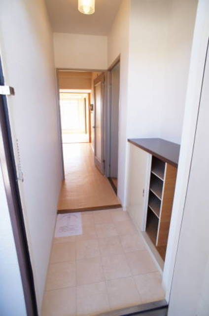 ファミーユ浜野 玄関です