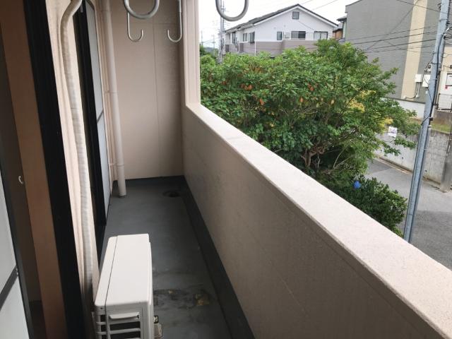 グリーンヒルズ201号室 ベランダ