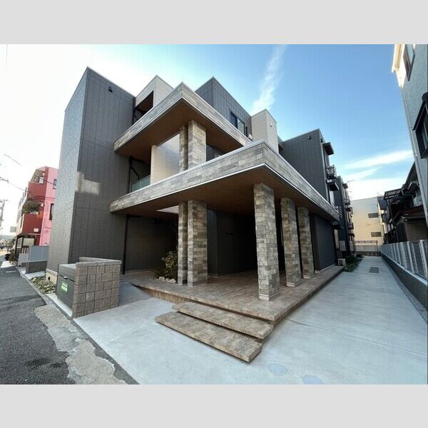 シェーンブルーメ横浜303号室 外観