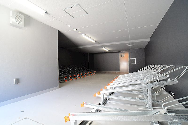 グランドコンシェルジュ池袋本町ウエスト4階 駐輪場