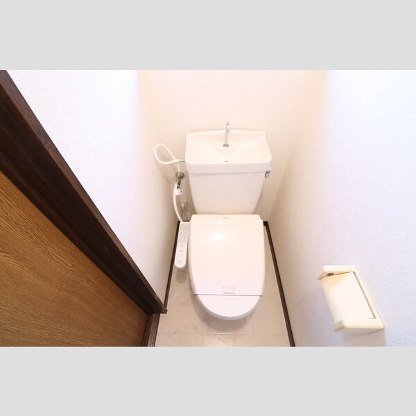 ジュネスコーポ 温水洗浄暖房便座